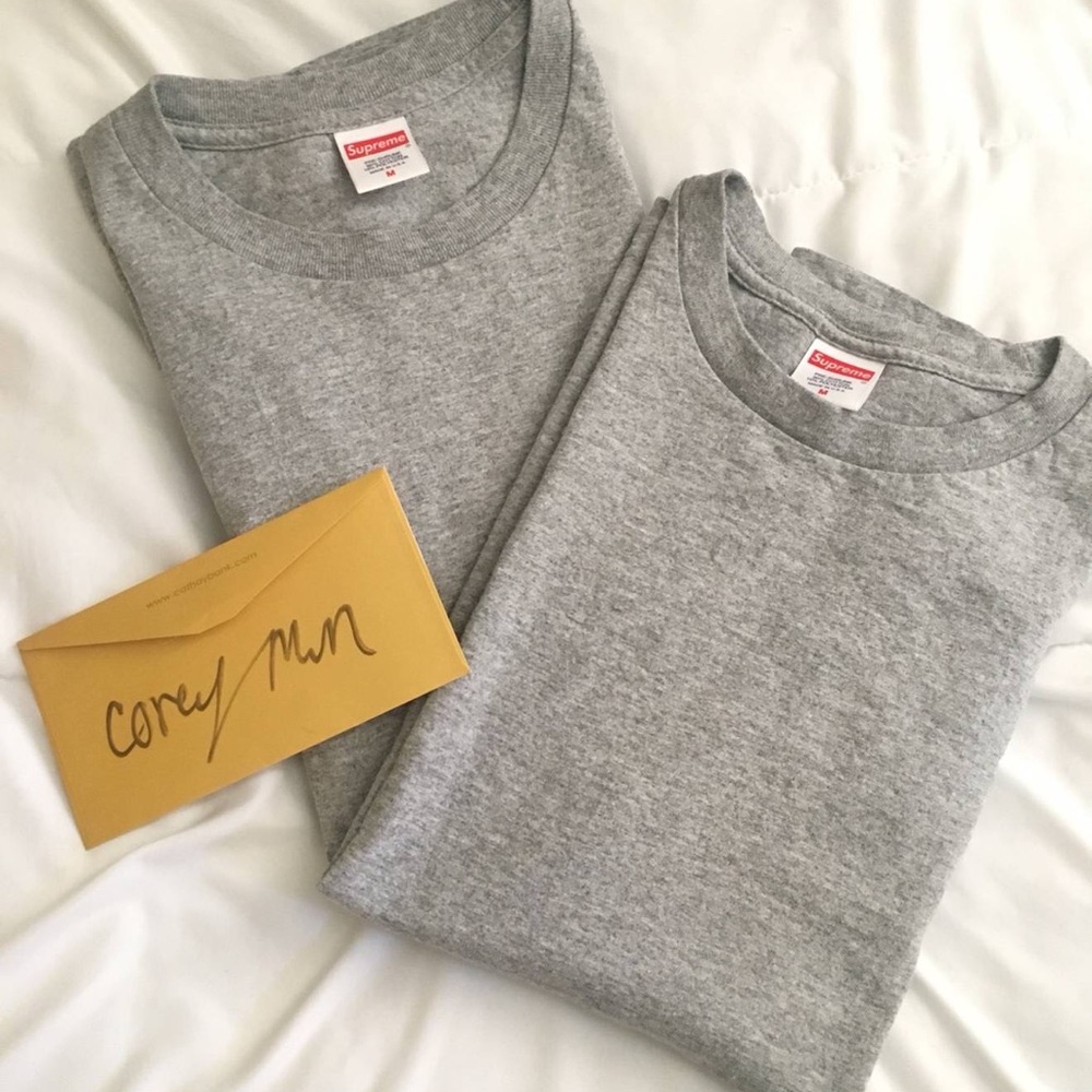 Supreme Blank Tee’s Grey